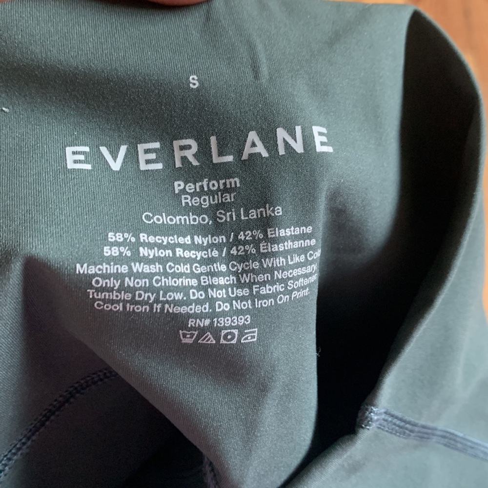 EVERLANE PERFORM LEGGINGS - Picture 6 of 7